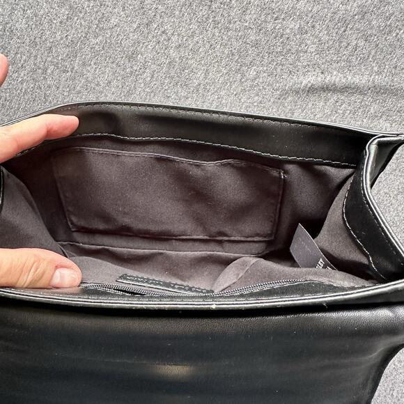 Badgley Mischka Studded Quilted Crossbody Bag/Handbag Size 9" x 7" Vegan - Picture 10 of 11